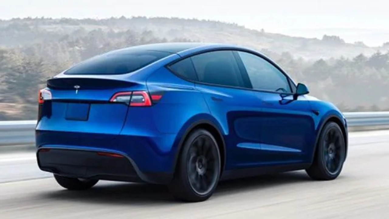 Volano gli ordini della nuova Tesla Model Y. Ecco perché potrebbe essere un modello ammazza concorrenza